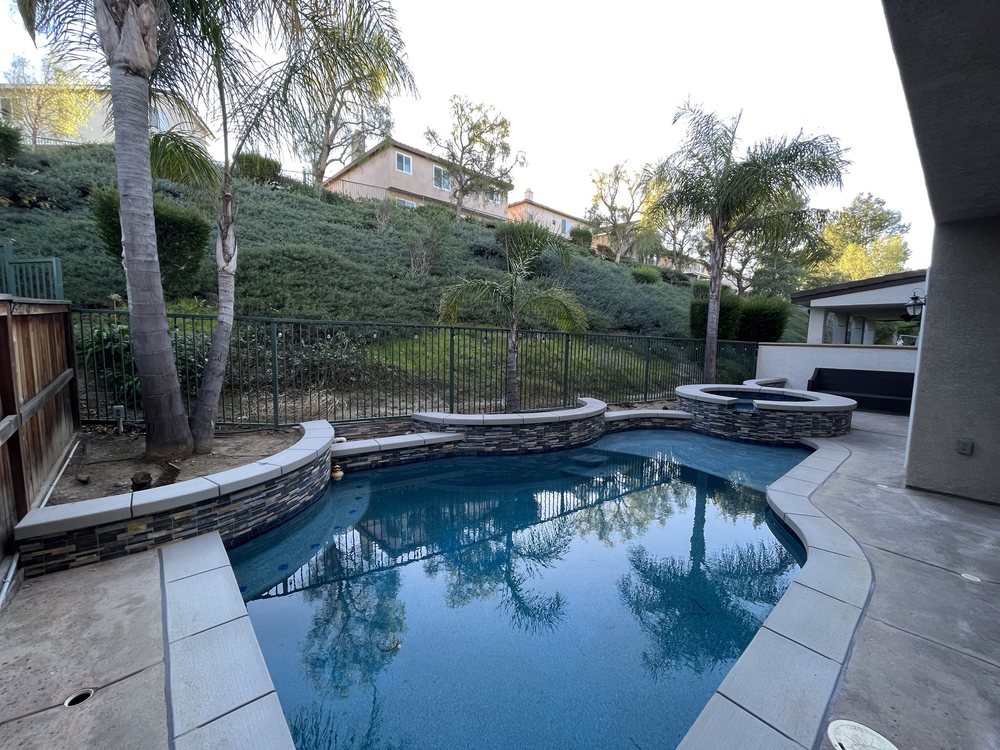 Classic pool