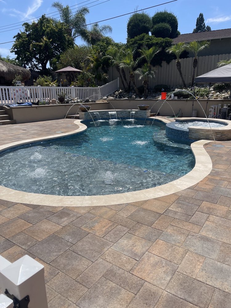 Entertainment deck